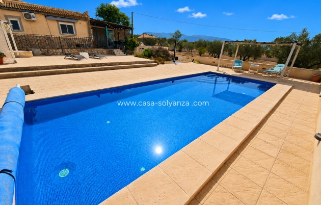 Resale - Villa - Sax