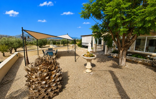 Resale - Villa - Sax