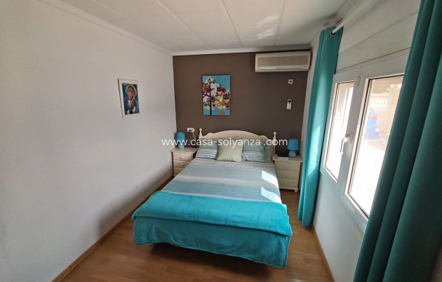 Resale - Villa - Sax