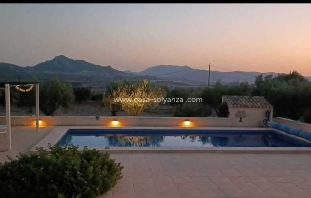 Resale - Villa - Sax