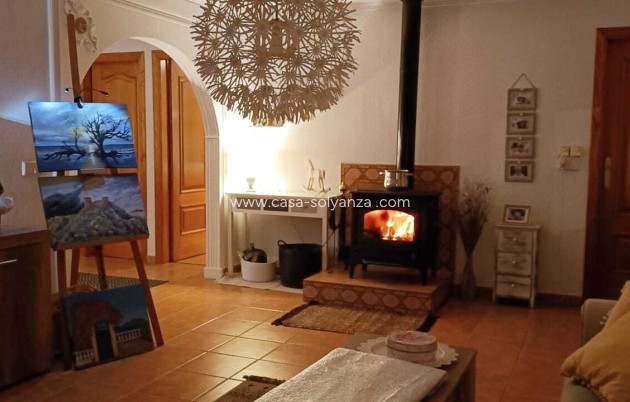 Resale - Villa - Sax