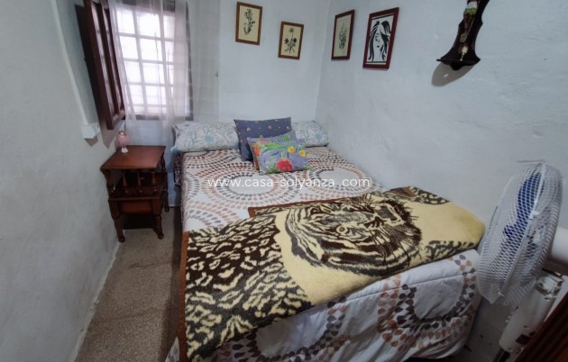 Resale - Townhouse - Yecla - Inland