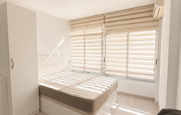 Wiederverkauf - Wohnung - Torrevieja - Center
