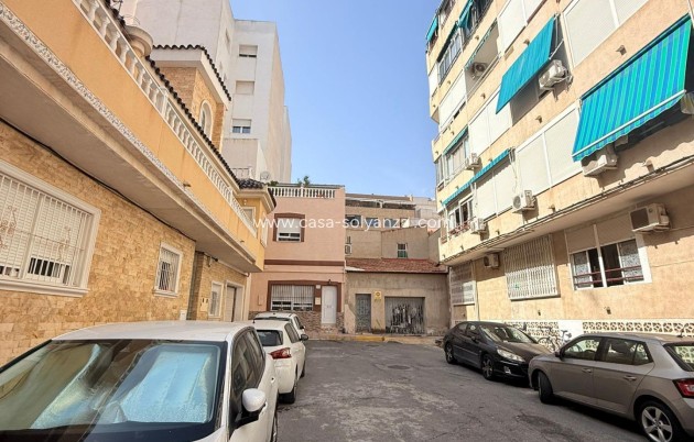 Wiederverkauf - Wohnung - Torrevieja - Center
