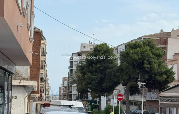 Wiederverkauf - Wohnung - Torrevieja - Center
