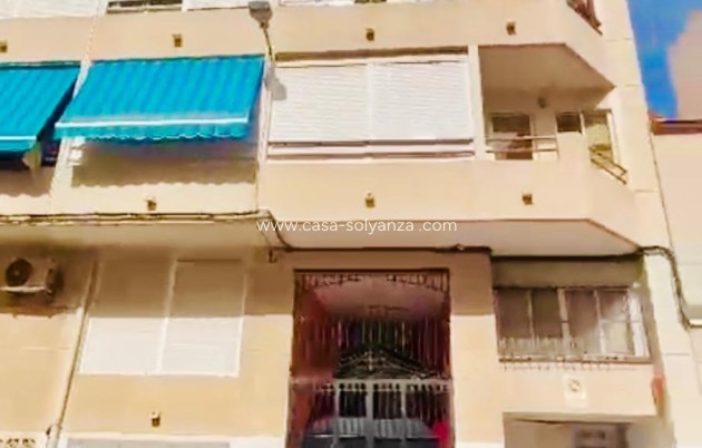 Wiederverkauf - Wohnung - Torrevieja - Center