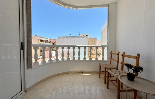 Reventa - Apartamento / piso - Torrevieja - Playa del Cura