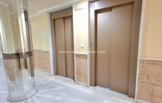Revente - Appartement - Torrevieja - Estacion Autobuses