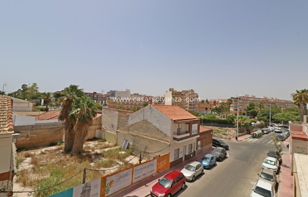Revente - Appartement - Torrevieja - Acequion