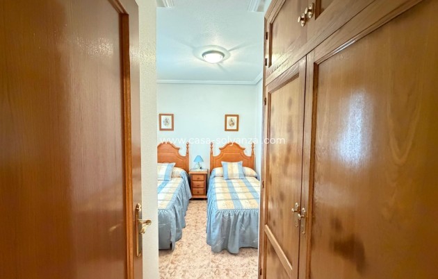 Wiederverkauf - Wohnung - Torrevieja - Playa del Cura