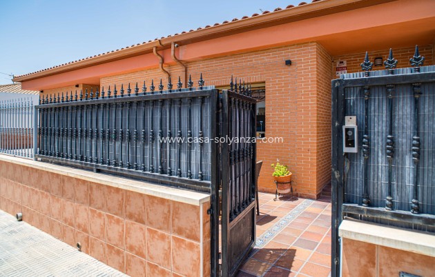 Revente - Villa - Pinoso - CL SALINAS 10, 03650 EL PINOS