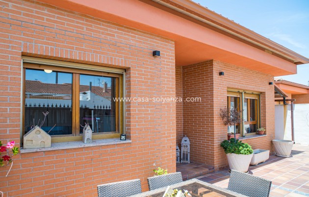 Revente - Villa - Pinoso - CL SALINAS 10, 03650 EL PINOS