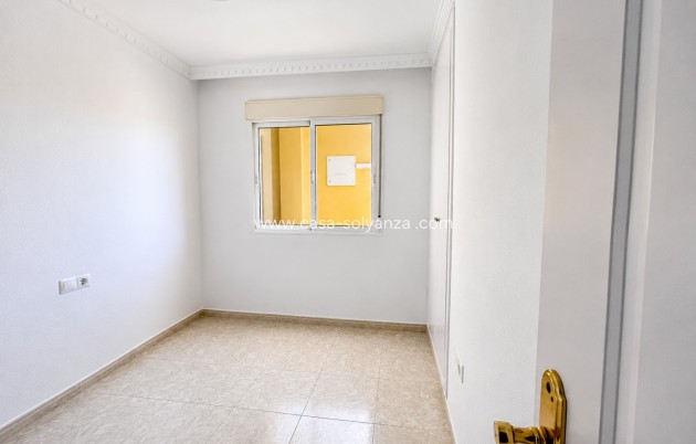 Revente - Appartement - Algorfa - Pueblo