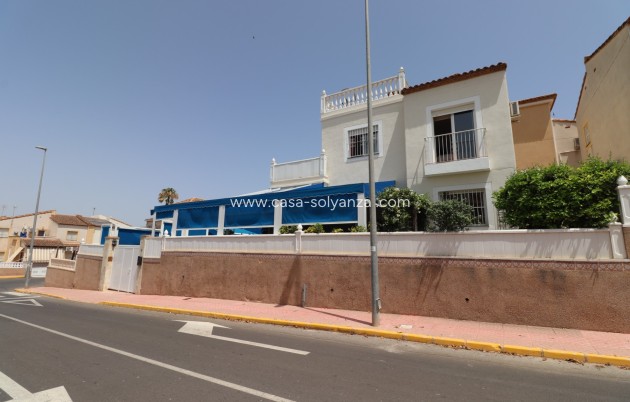 Resale - Villa - Algorfa - Montebello