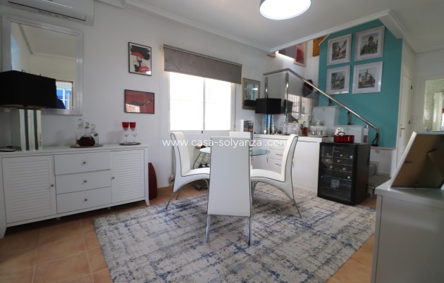 Resale - Villa - Algorfa - Montebello