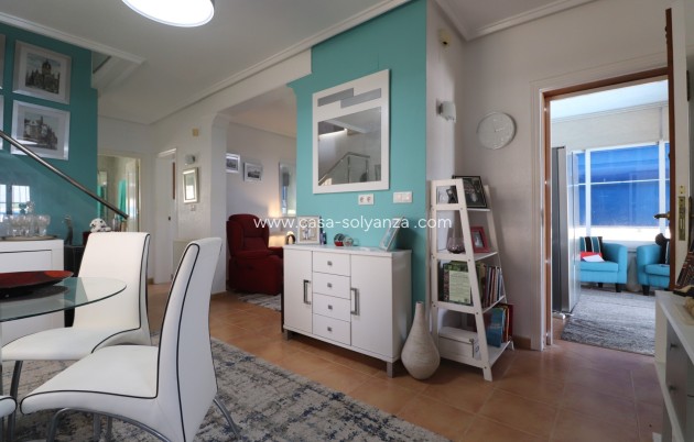 Resale - Villa - Algorfa - Montebello