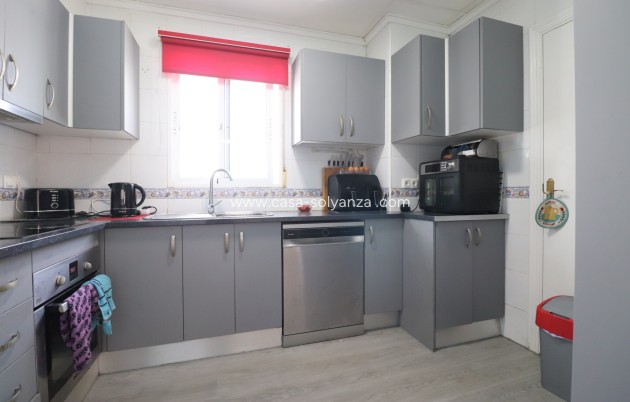 Resale - Villa - Algorfa - Montebello