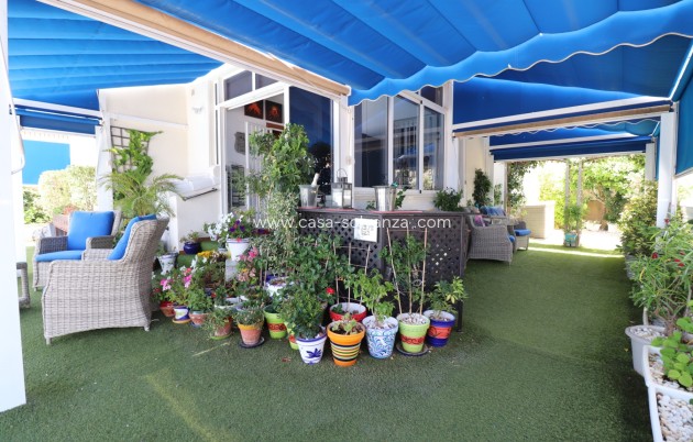 Resale - Villa - Algorfa - Montebello