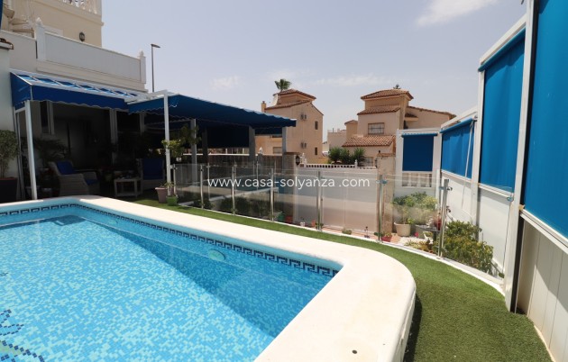 Resale - Villa - Algorfa - Montebello