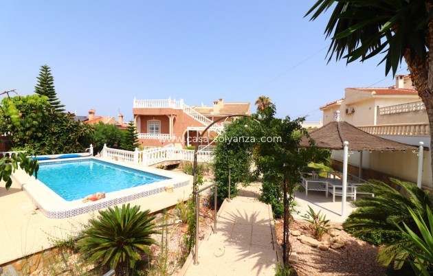 Herverkoop - Villa - Ciudad Quesada - La Fiesta