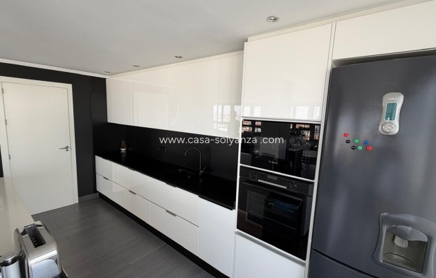 Herverkoop - Appartement / flat - Torrevieja - Acequion