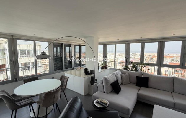 Herverkoop - Appartement / flat - Torrevieja - Acequion