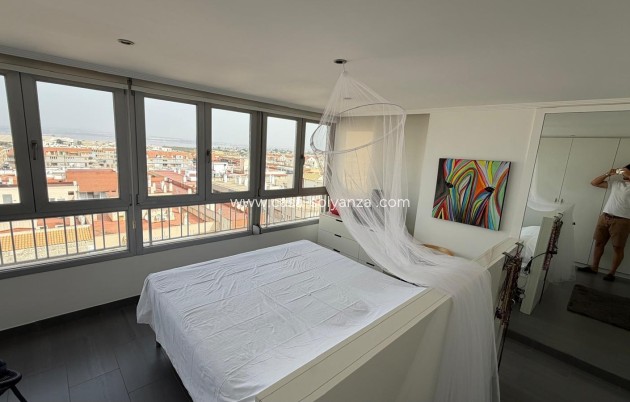 Herverkoop - Appartement / flat - Torrevieja - Acequion