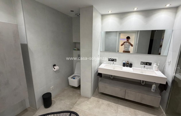Herverkoop - Appartement / flat - Torrevieja - Acequion
