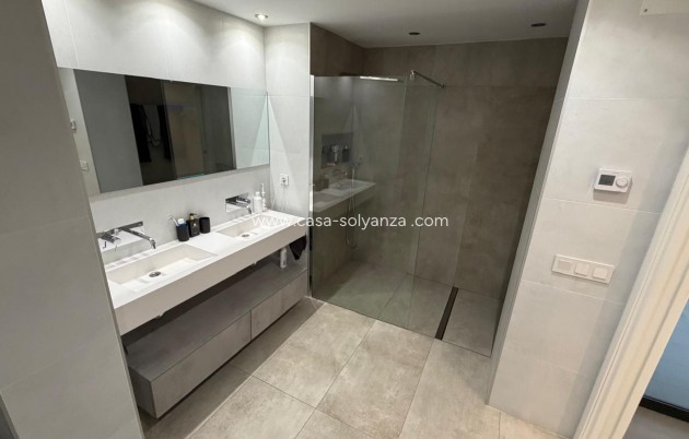 Herverkoop - Appartement / flat - Torrevieja - Acequion