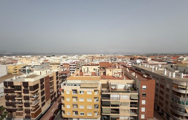 Herverkoop - Appartement / flat - Torrevieja - Acequion
