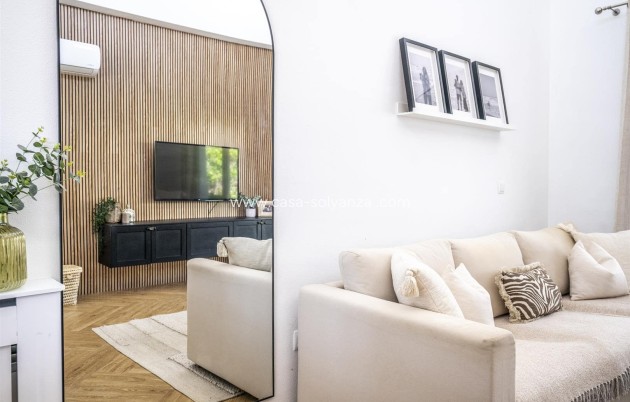 Resale - Villa - La Torre Golf Resort - Inland