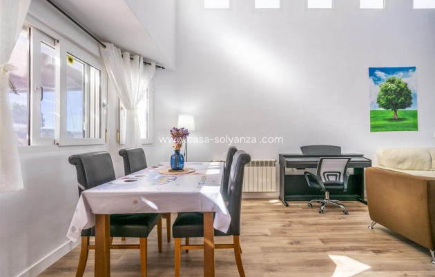 Resale - Villa - La Torre Golf Resort - Inland