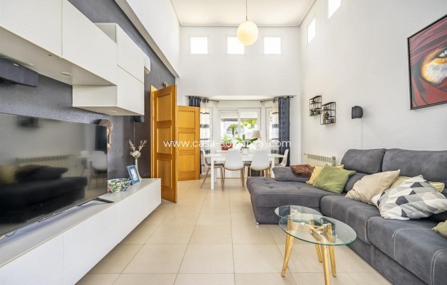 Resale - Villa - La Torre Golf Resort - Inland