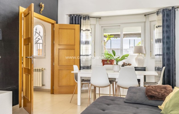 Resale - Villa - La Torre Golf Resort - Inland