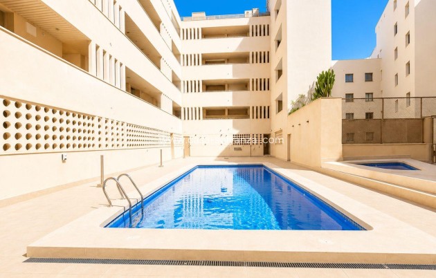 Resale - Apartment / flat - Torrevieja - Playa del Cura