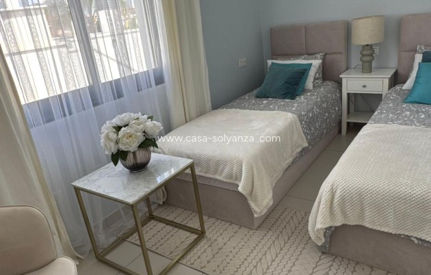 Resale - Villa - Orihuela Costa - Lomas de Cabo Roig