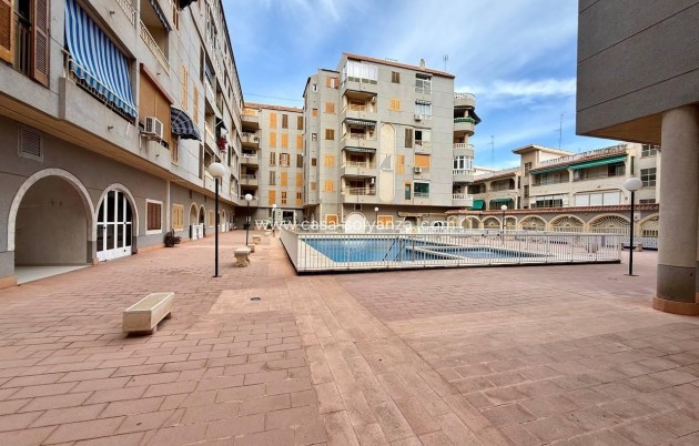 Revente - Appartement - Torrevieja - Acequion