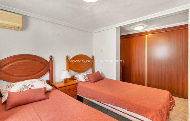 Revente - Villa - Torrevieja - Los Balcones
