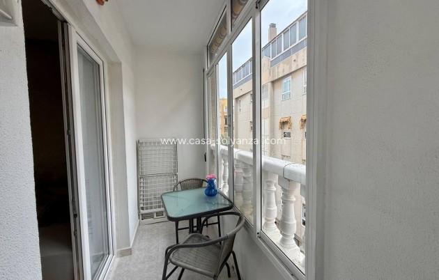 Revente - Appartement - Torrevieja - Habaneras