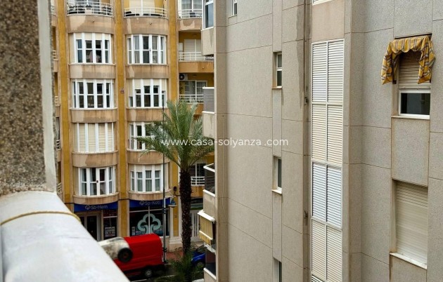 Revente - Appartement - Torrevieja - Habaneras