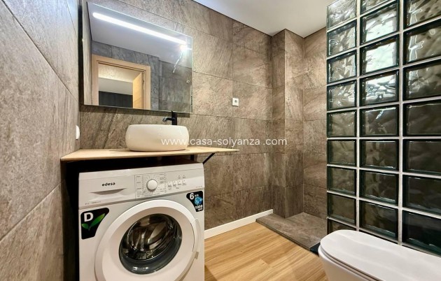 Revente - Appartement - Torrevieja - Acequion