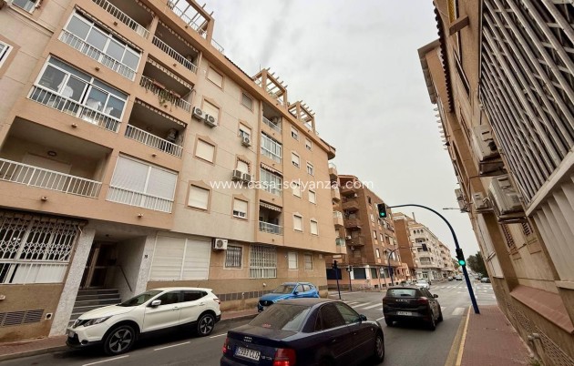 Revente - Appartement - Torrevieja - Acequion