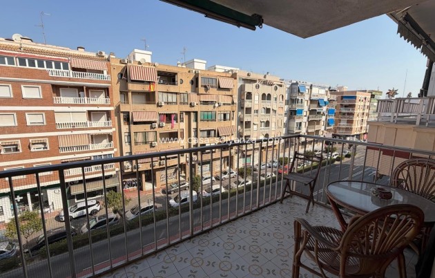 Revente - Appartement - Torrevieja - Acequion
