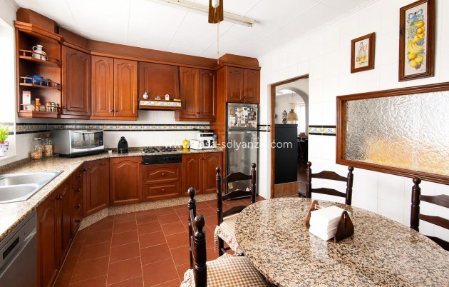Revente - Villa - Villena - Inland