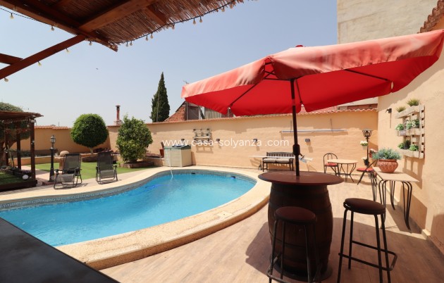Resale - Villa - Benijofar