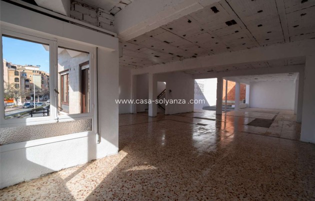 Revente - Building - Torrevieja - Center
