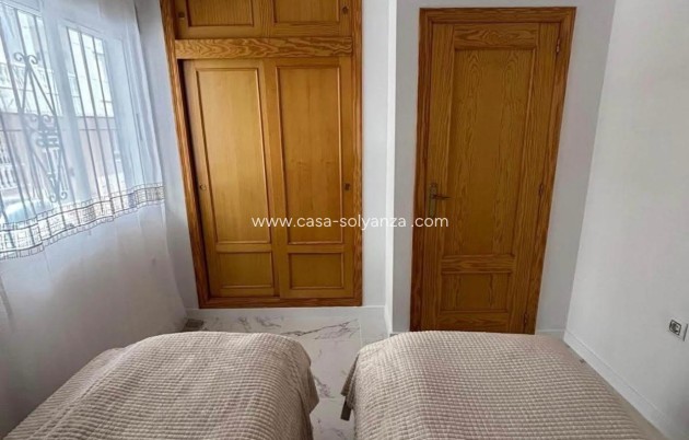 Revente - Appartement - Torrevieja - Acequion