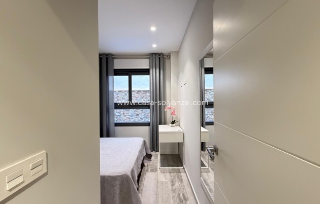 Revente - Appartement - Torrevieja - Playa del Cura