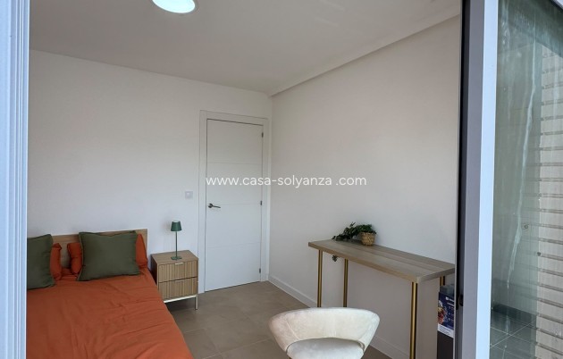 Revente - Appartement - Torrevieja - Puerto