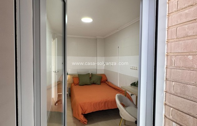 Revente - Appartement - Torrevieja - Puerto